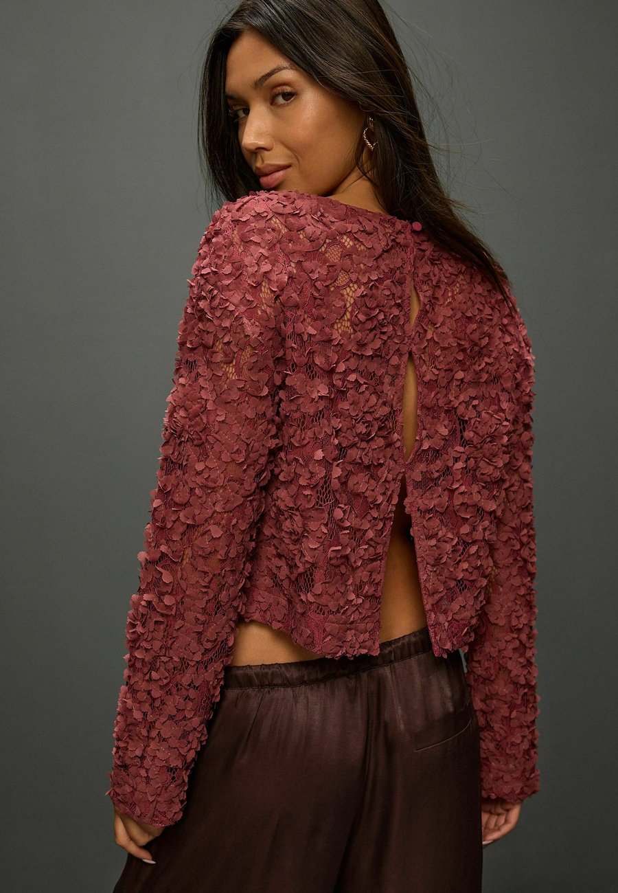 Блуза Next 3D FLORAL LONG SLEEVE CREW NECK, Mauve Purple/Purple — фото 2