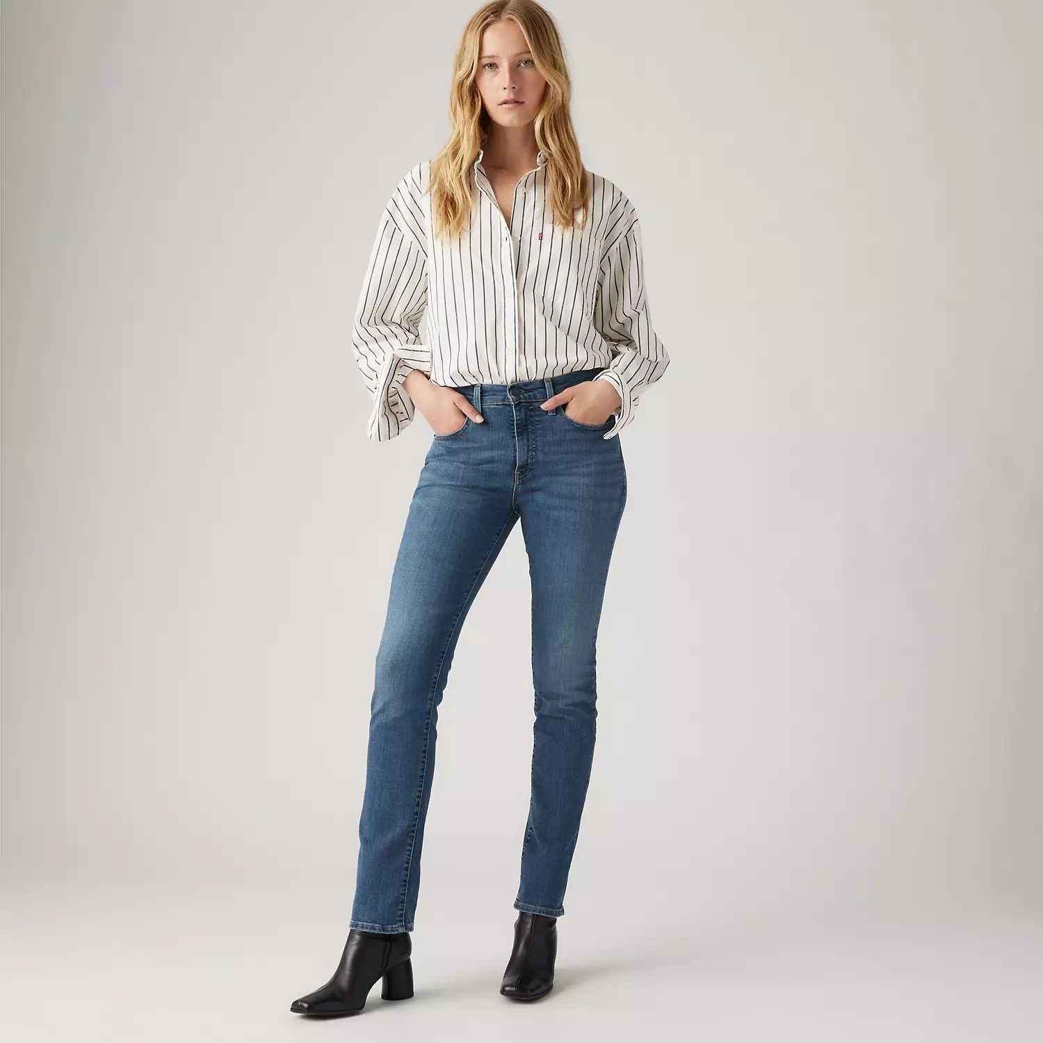 

Джинсы женские Levi's, синий
