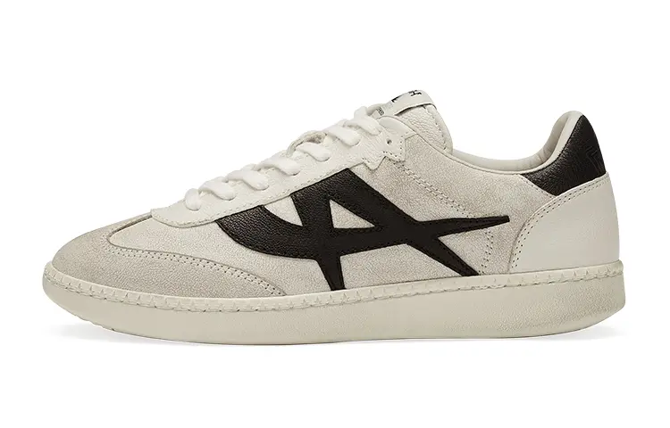 

Кроссовки ASH Skateboarding Shoes Unisex Low-top White/Black, белый/черный