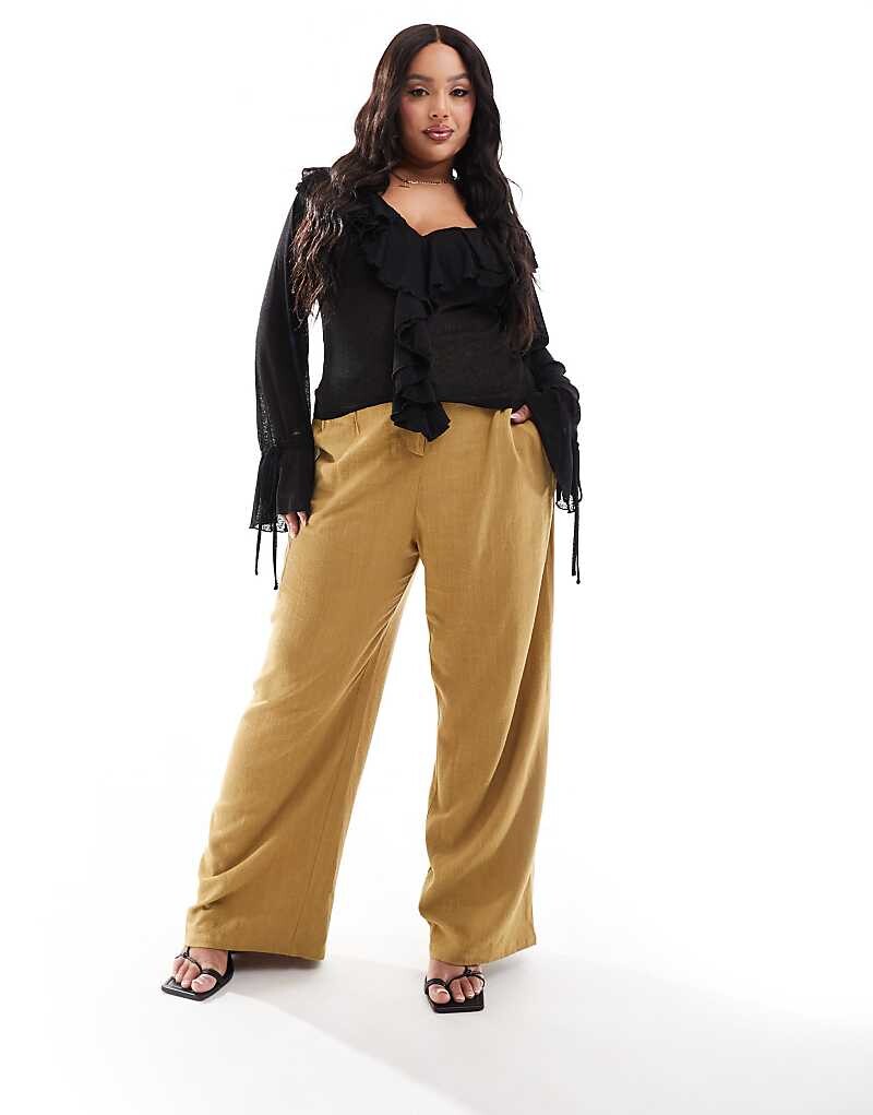 

Мини-юбка цвета хаки с видимой подкладкой и поясом из искусственной кожи ASOS DESIGN