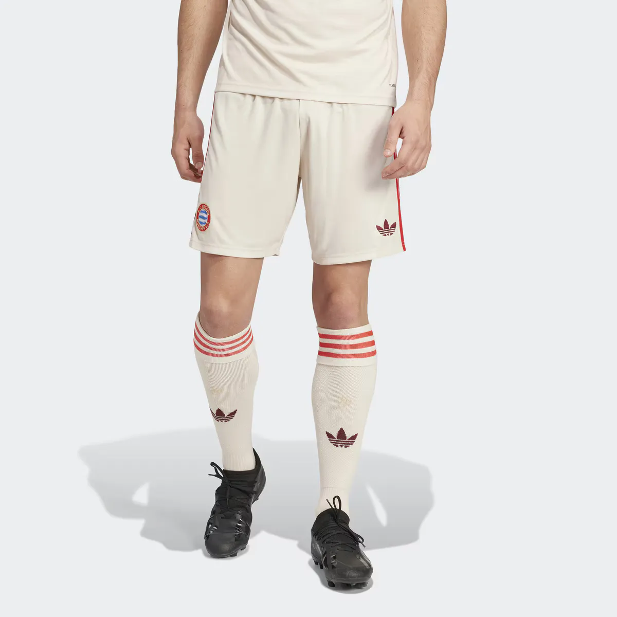 

Adidas FC Bayern Munich 2024-2025 Третий комплект формы Мужские шорты, бежевый
