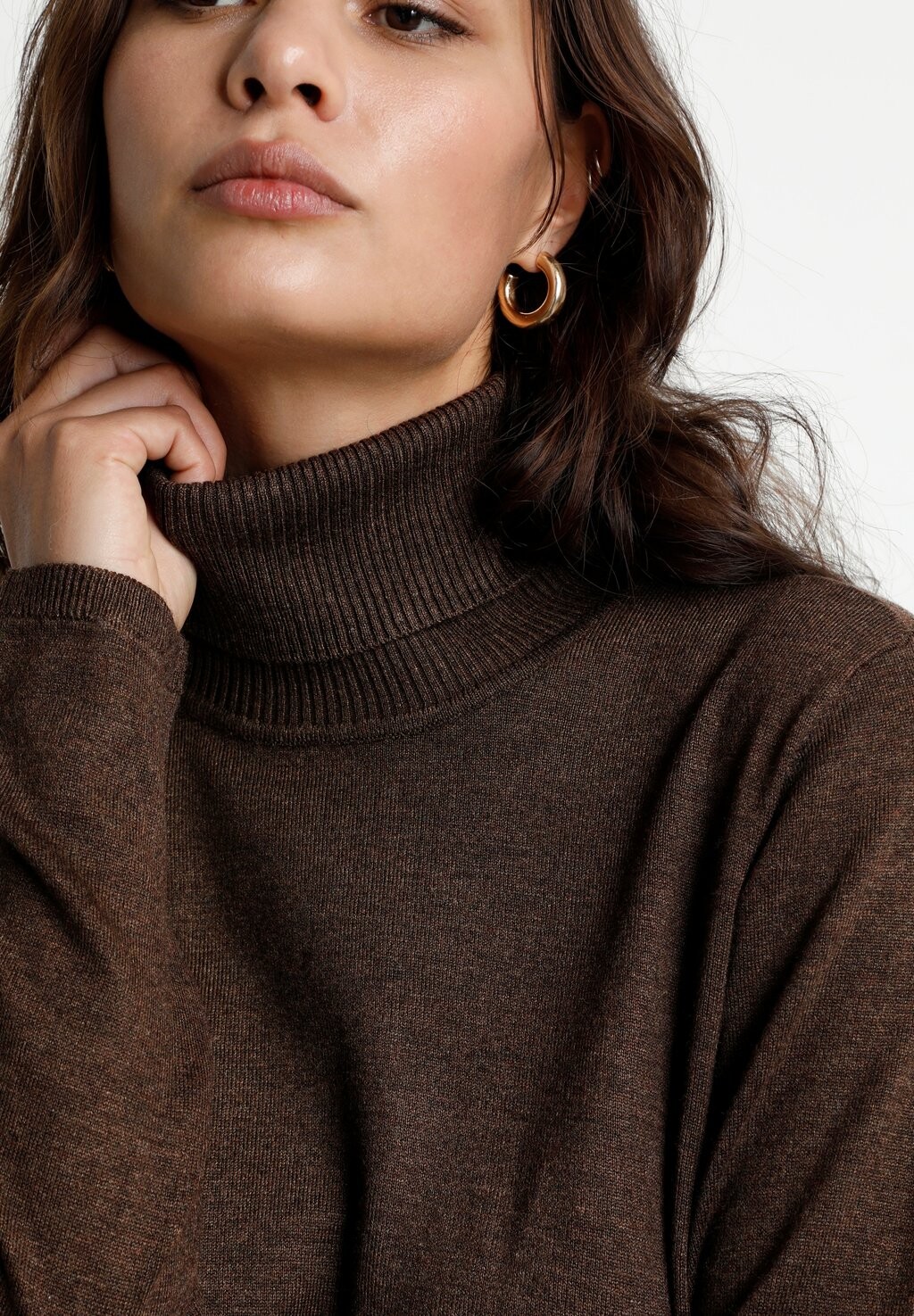 

Джемпер ANNEMARIE LOOSE ROLL-NECK Culture, коричневый