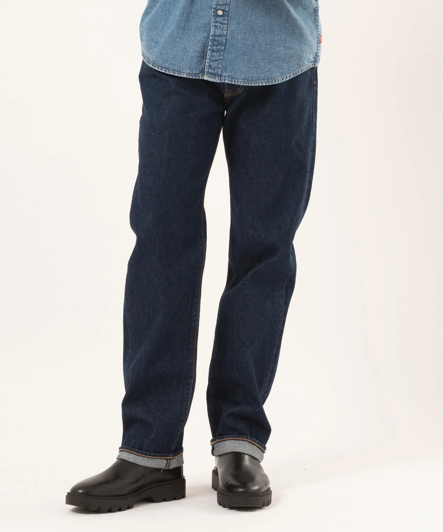 Джинсы Levi's 501(R) Original, темно-синие.