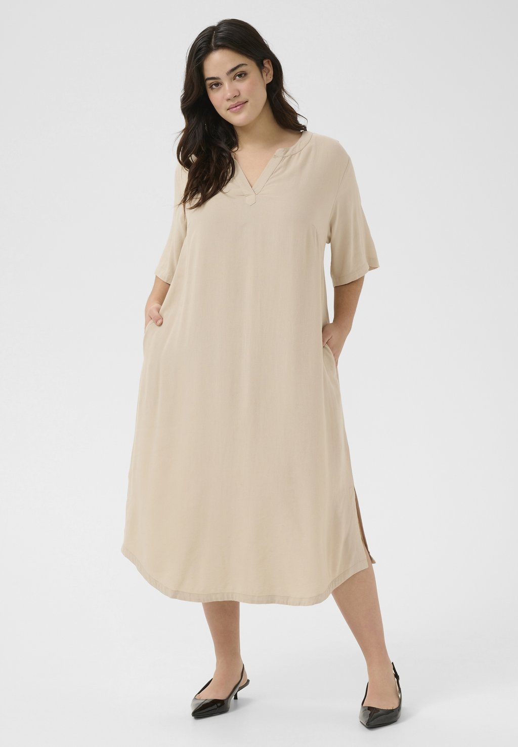 

Повседневное платье MILLE KAFTAN Kaffe Curve, песочный