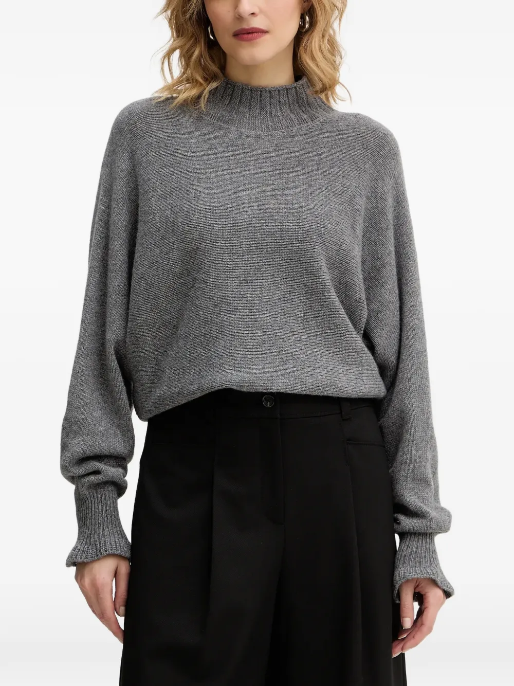 

Свитер с воротником-стойкой Twinset, серый