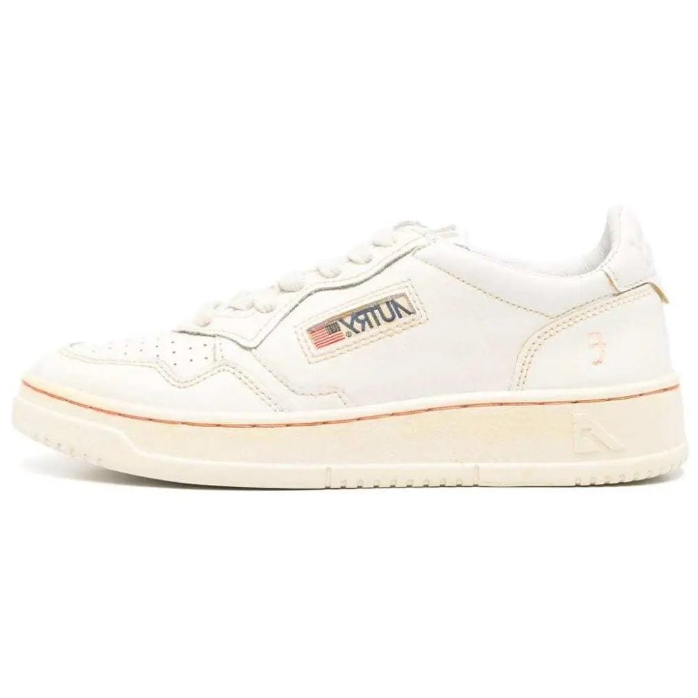 

Кроссовки AUTRY Skateboarding Low-top, белый