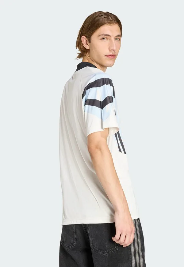 Футболка с принтом сантьяго Adidas Originals, Cloud White — фото 2
