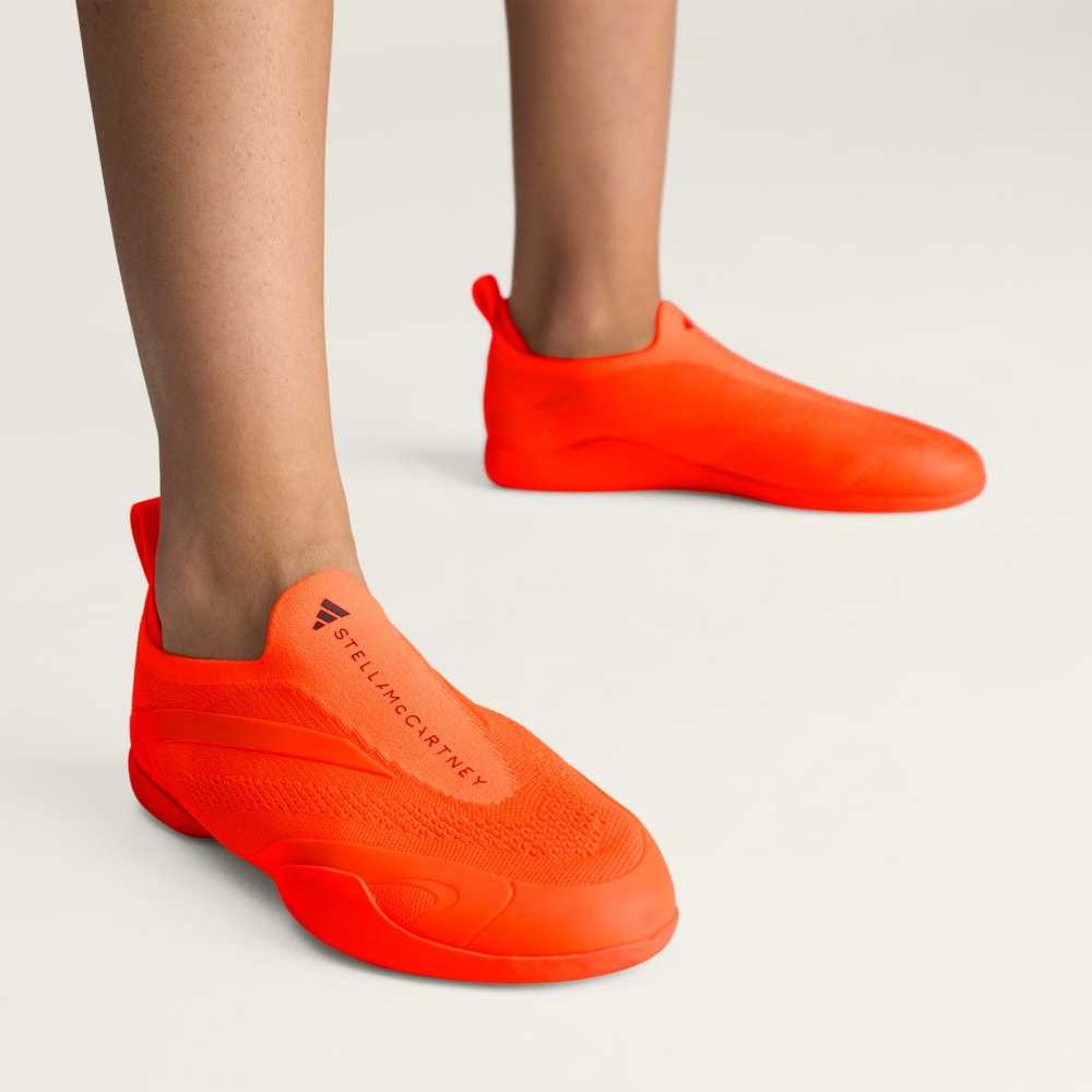 Кроссовки Adidas By Stella McCartney Taekwondo, цвет Semi Impact Orange/Semi Impact Orange/Semi Impact Orange — фото 2