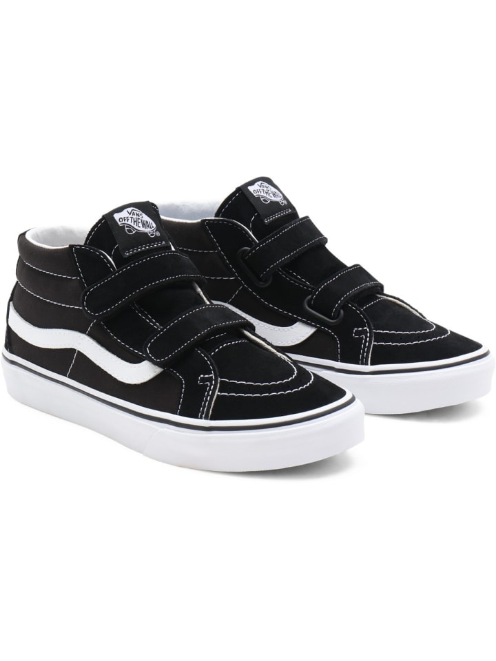 

Кроссовки на шнуровке Vans, черный