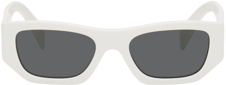 

Белые солнцезащитные очки с логотипом Prada Eyewear