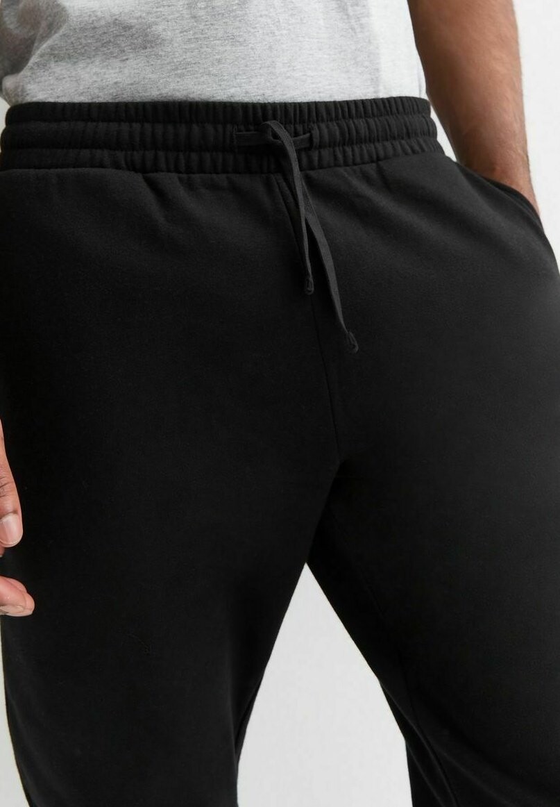 

Спортивные брюки REGULAR JOGGERS New Look, черный