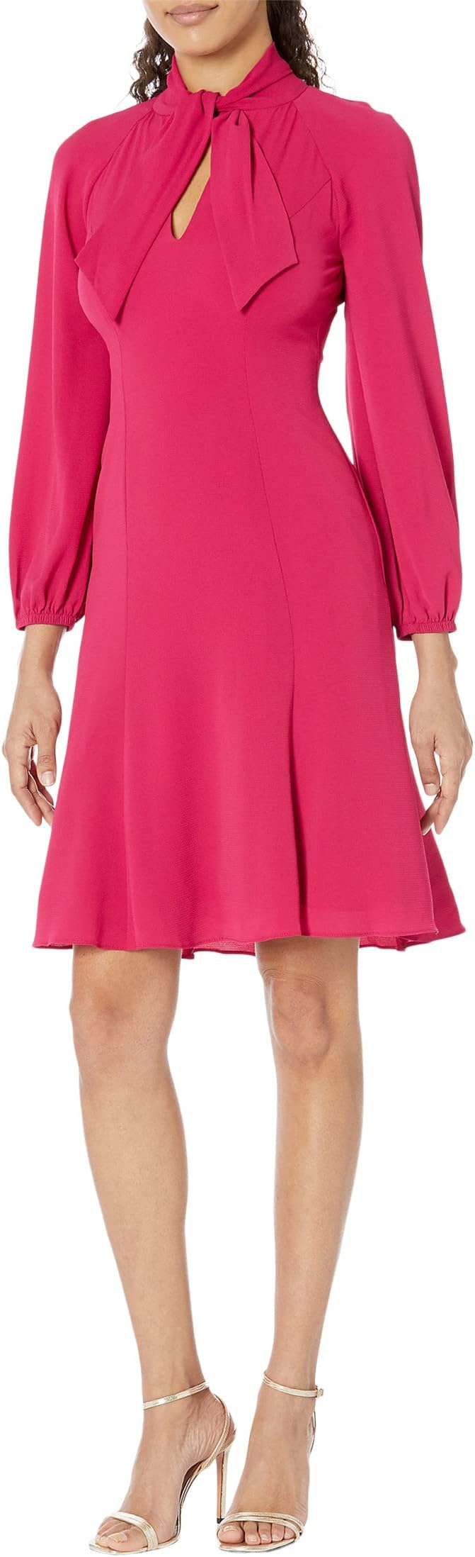 

Платье Maggy London Midi Dress with Blouson Sleeves and Front Tie, цвет Persian Red