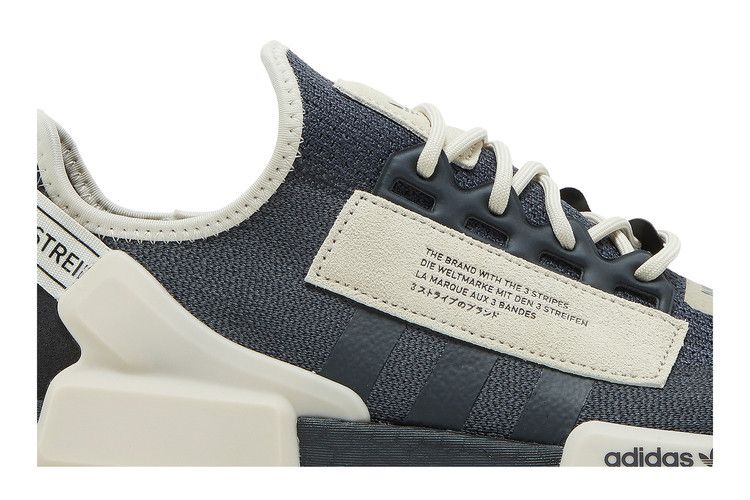 Кроссовки adidas NMD_R1 V2 'Carbon Savannah', черный — фото 3