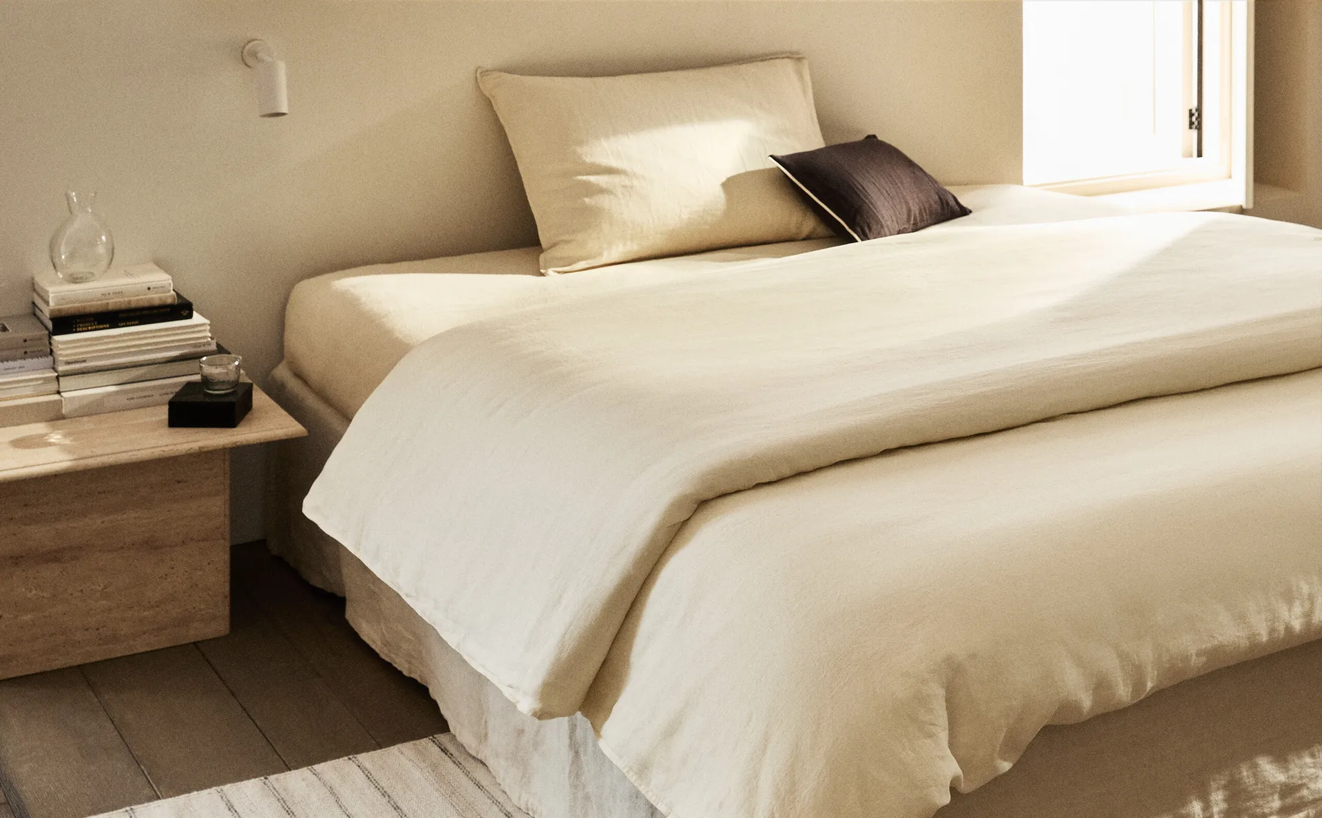 

(140 гxм²) пододеяльник из стираного льна Zara Home, экрю