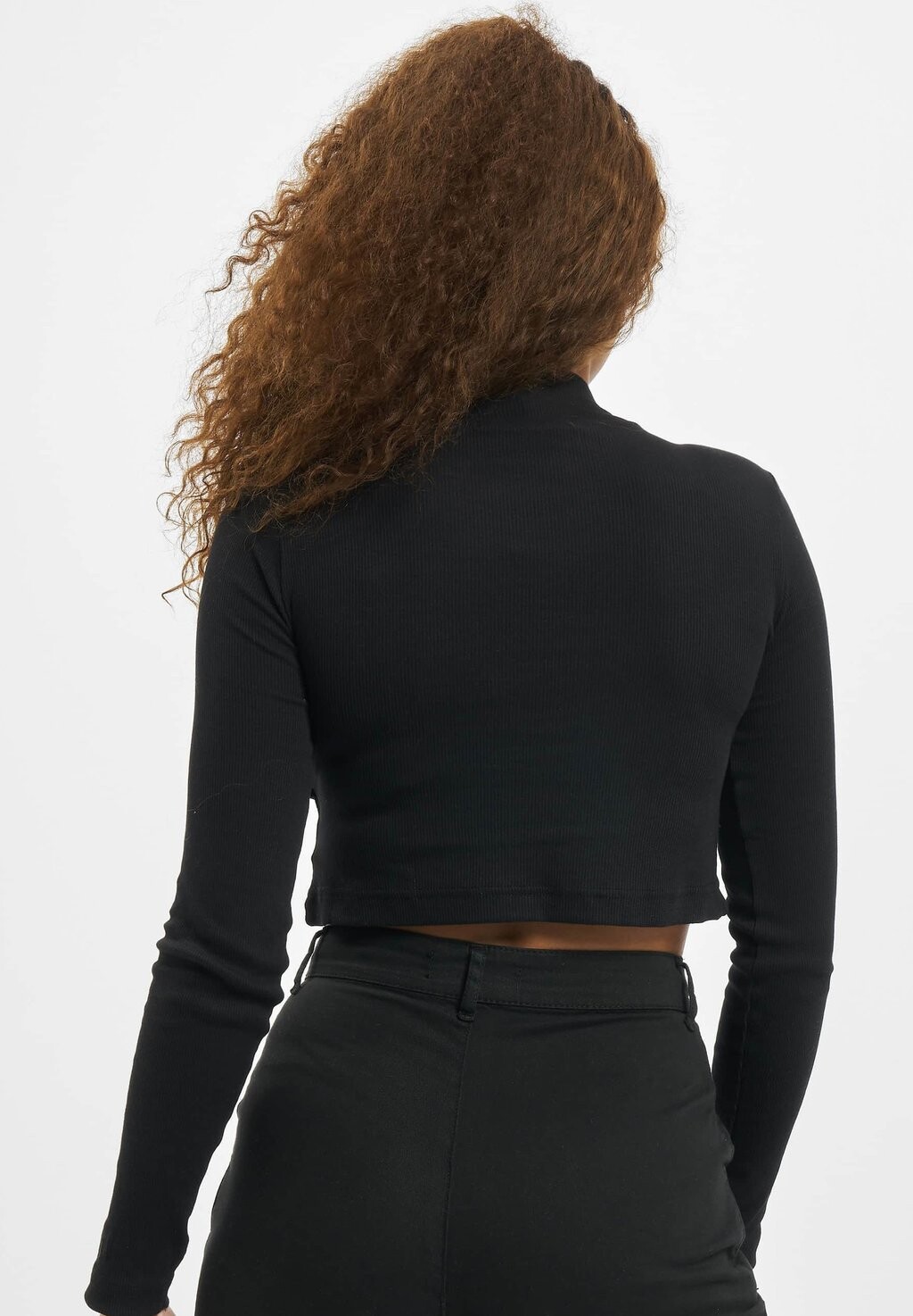 

Топ с длинными рукавами CAPSULE LONGSLEEVE DEF, цвет black