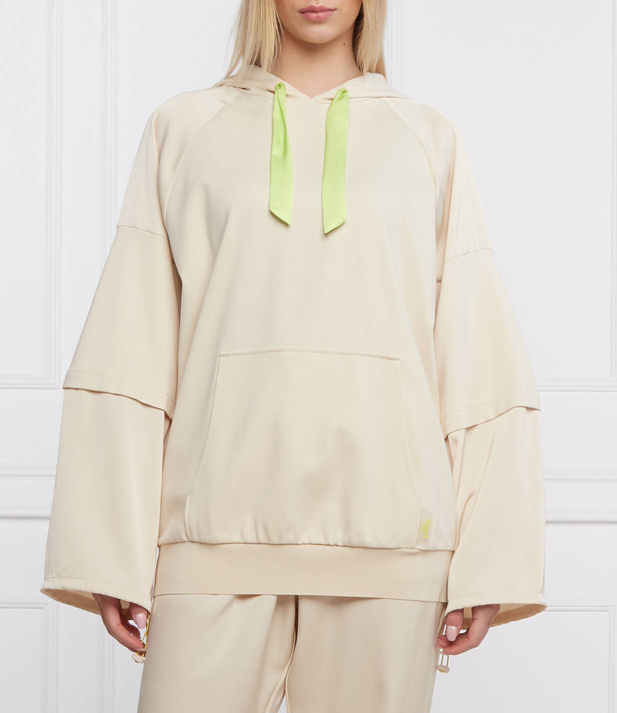 

Толстовка Twinset Actitude oversize fit, бежевый