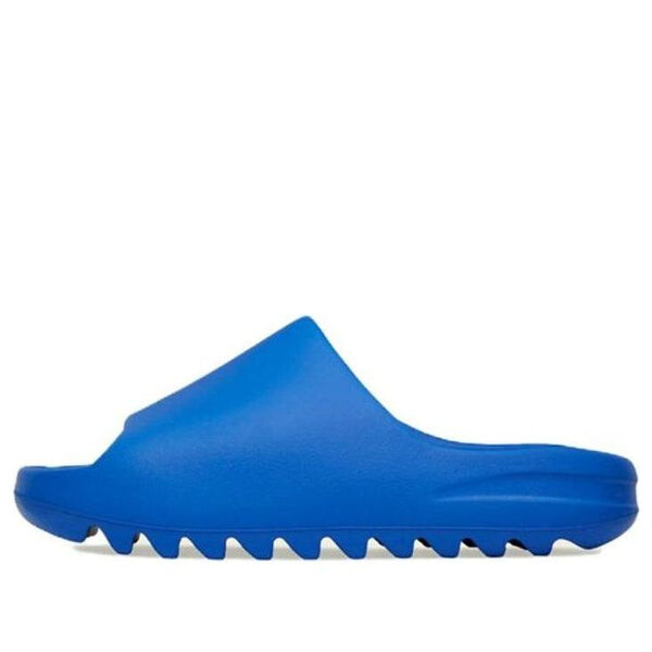 

Тапочки adidas Yeezy Slides 'Azure', цвет azure