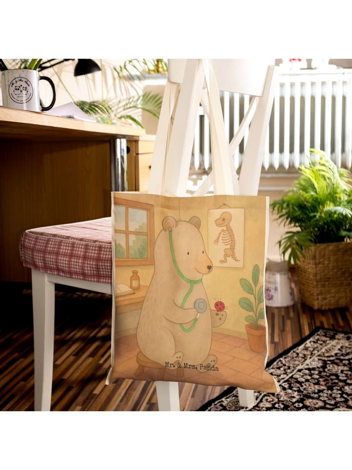 

Mr. & Mrs. Panda Сумка-шоппер с изображением медведя и доктора, без надписи, белого цвета