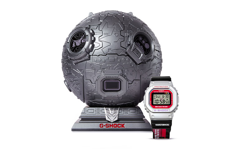 

Мужские часы G-SQUAD Series серые CASIO