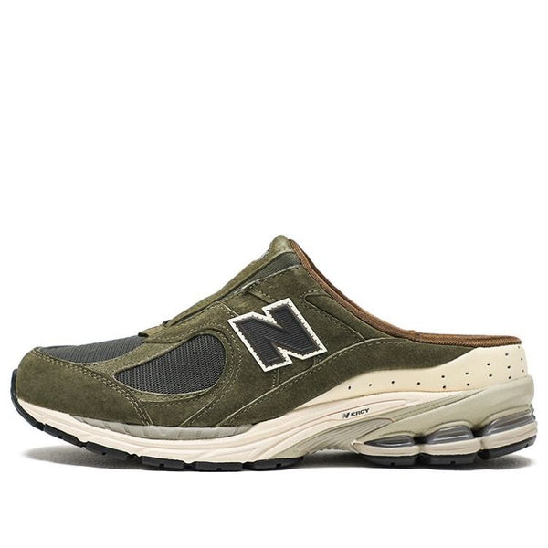 

Кроссовки sneakersnstuff x 2002r mule New Balance, зеленый