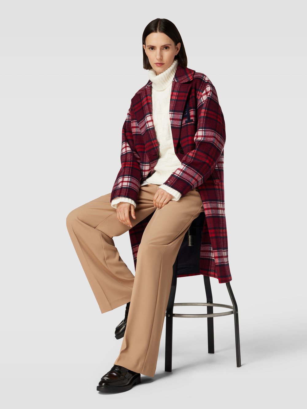 

Водолазка со спущенными плечами Tommy Hilfiger, экрю