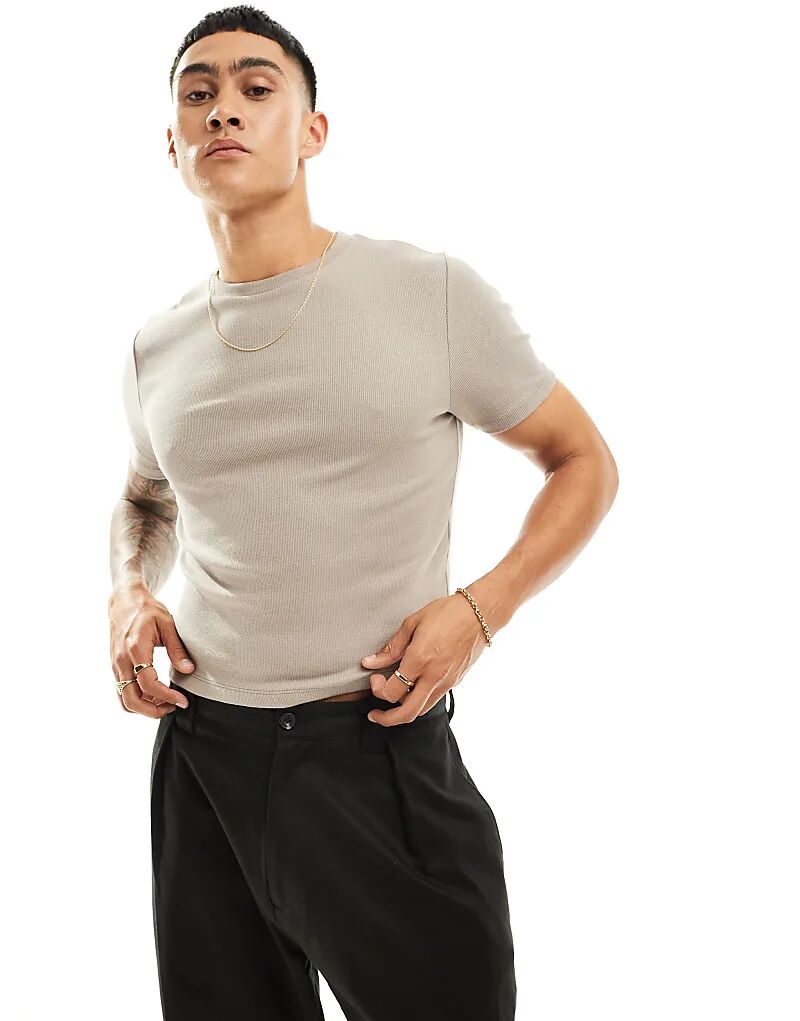 

Футболка Essential Muscle Fit с короткими рукавами в каменном цвете ASOS DESIGN