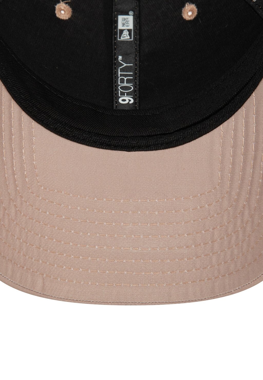 

Бейсболка FLAWLESS 9FORTY ADJUSTABLE CAP NY YANKEES TAUPE New Era, серо-коричневый