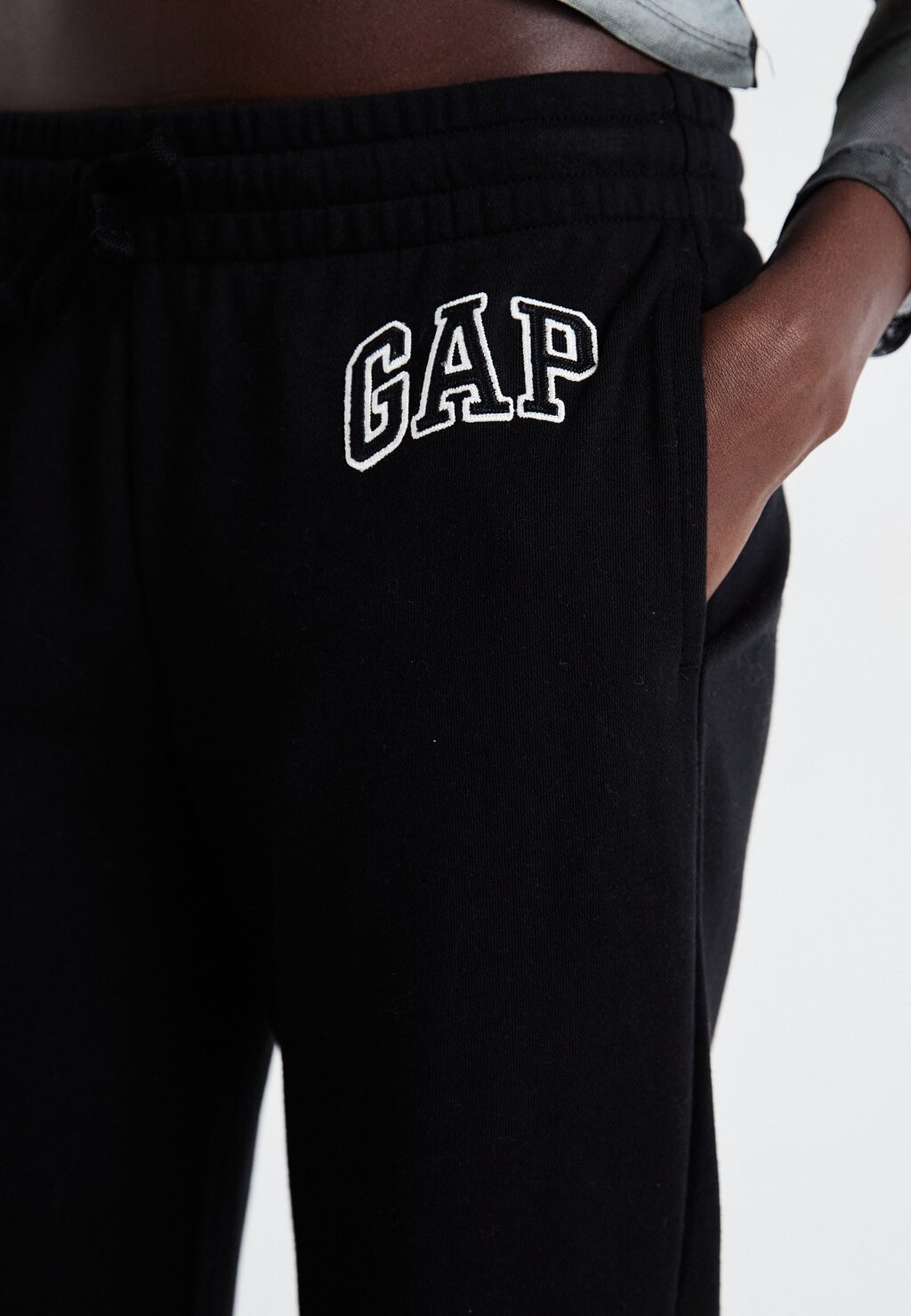 

Спортивные брюки HERITAGE GAP, черный