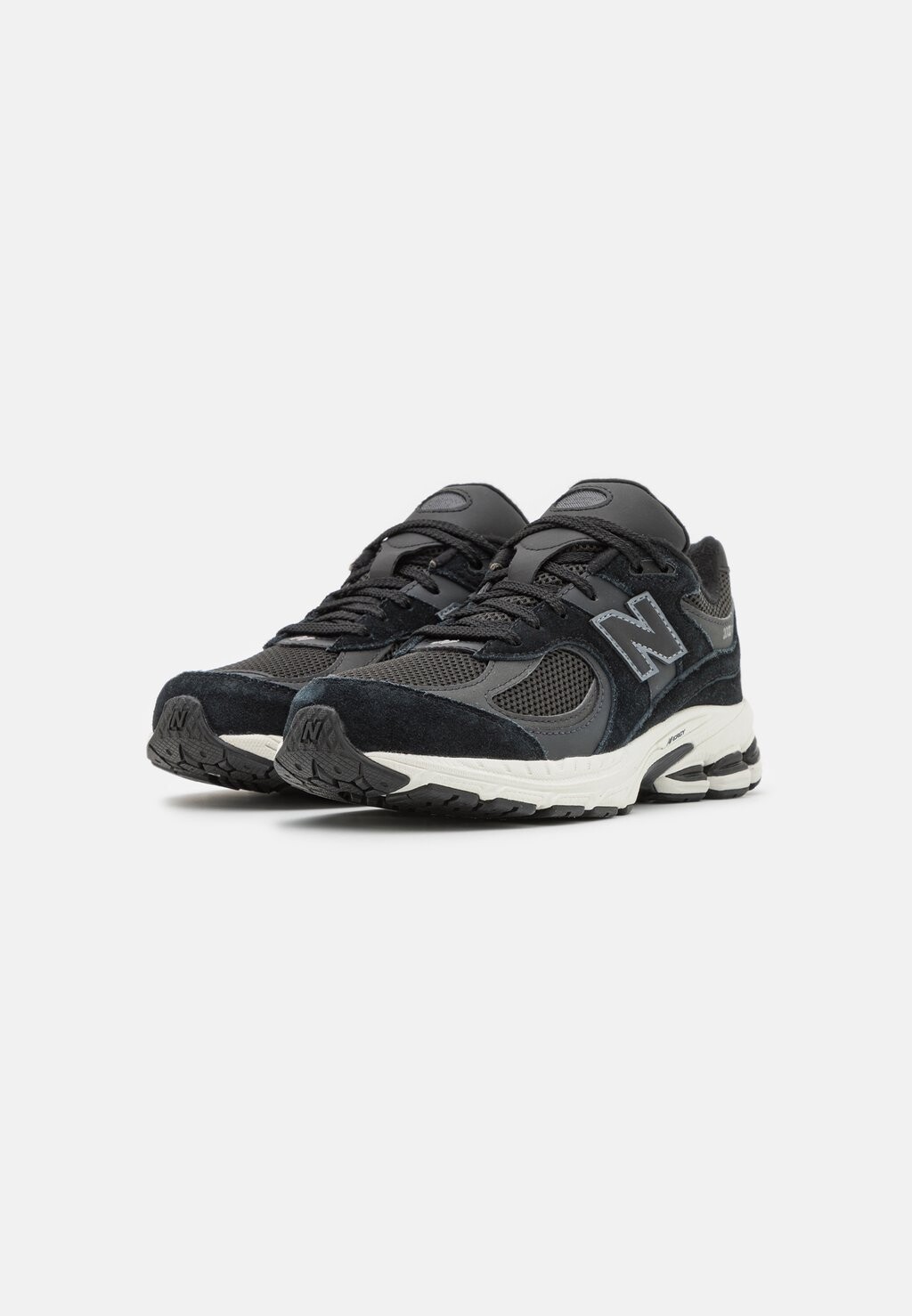 Низкие кроссовки 2002 Унисекс New Balance, черный — фото 2