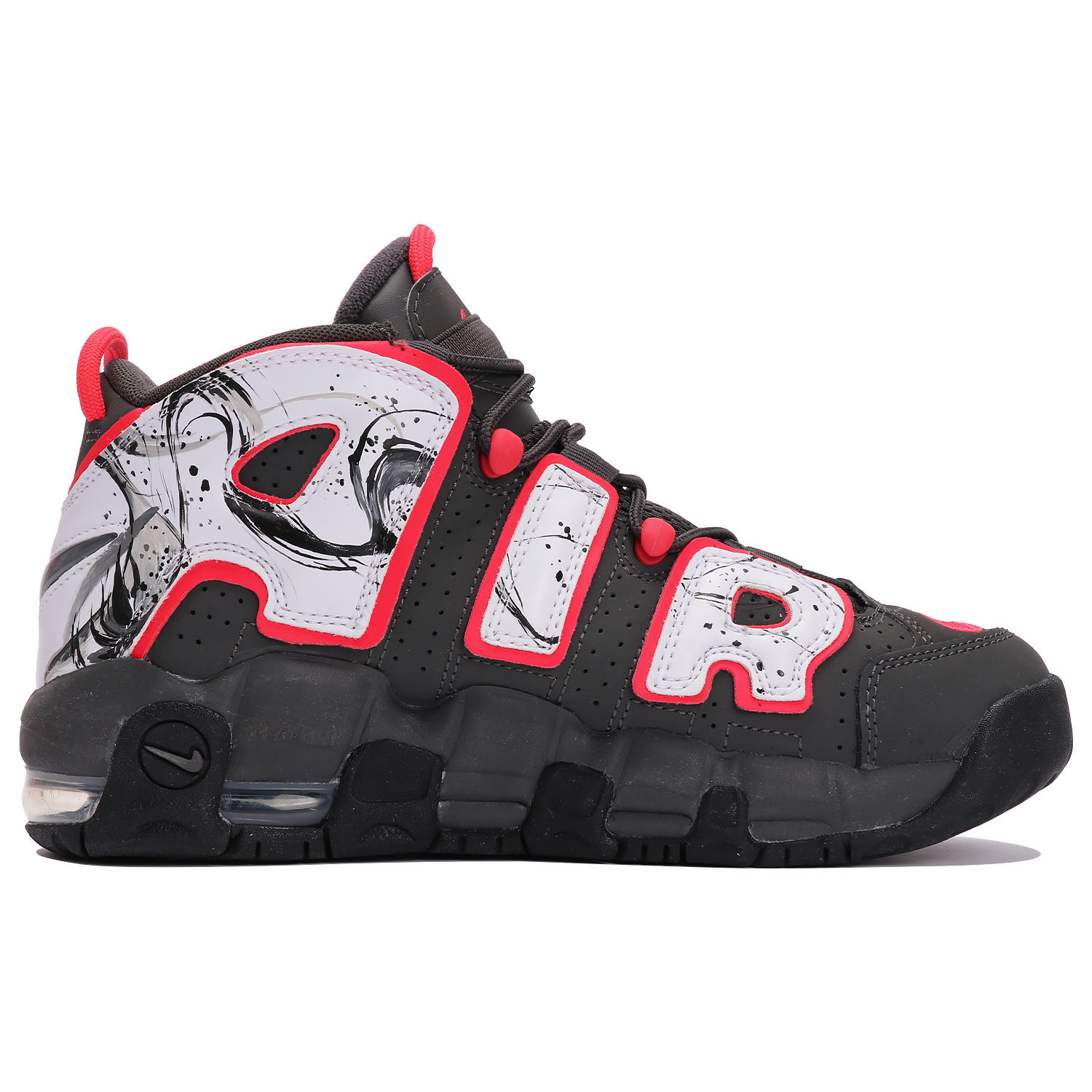 

Женские баскетбольные кроссовки Nike Air More Uptempo Vintage, Black/Dark Obsidian/Total Orange