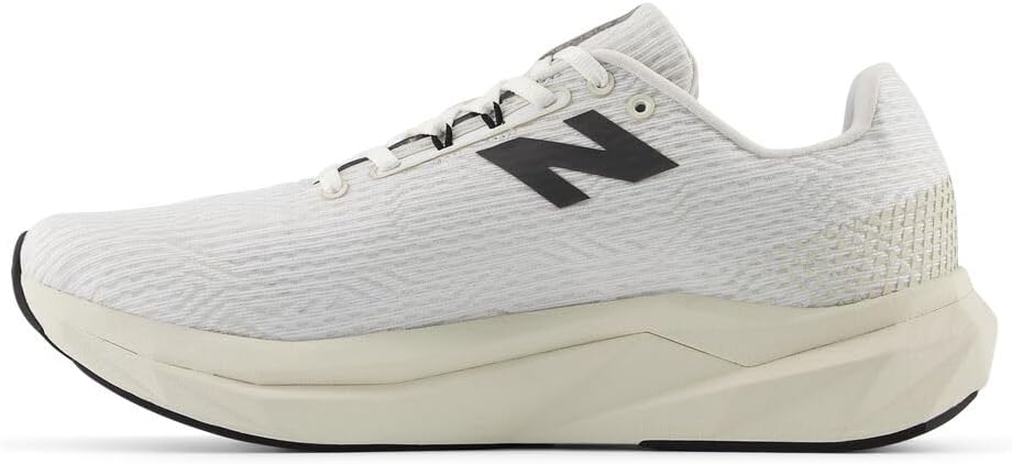 Мужские кроссовки New Balance FuelCell Propel V5, белый/черный — фото 2