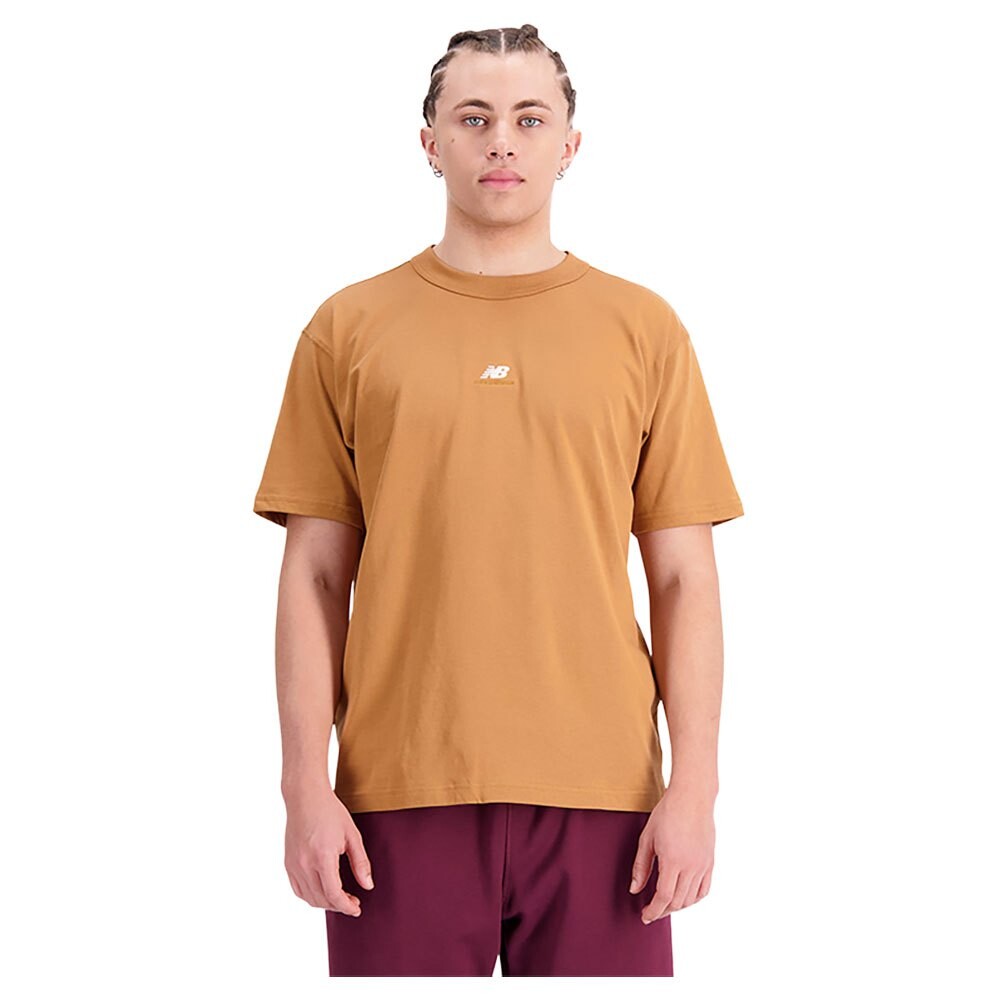 

Футболка New Balance Athletics Remastered Graphic Jersey, оранжевый
