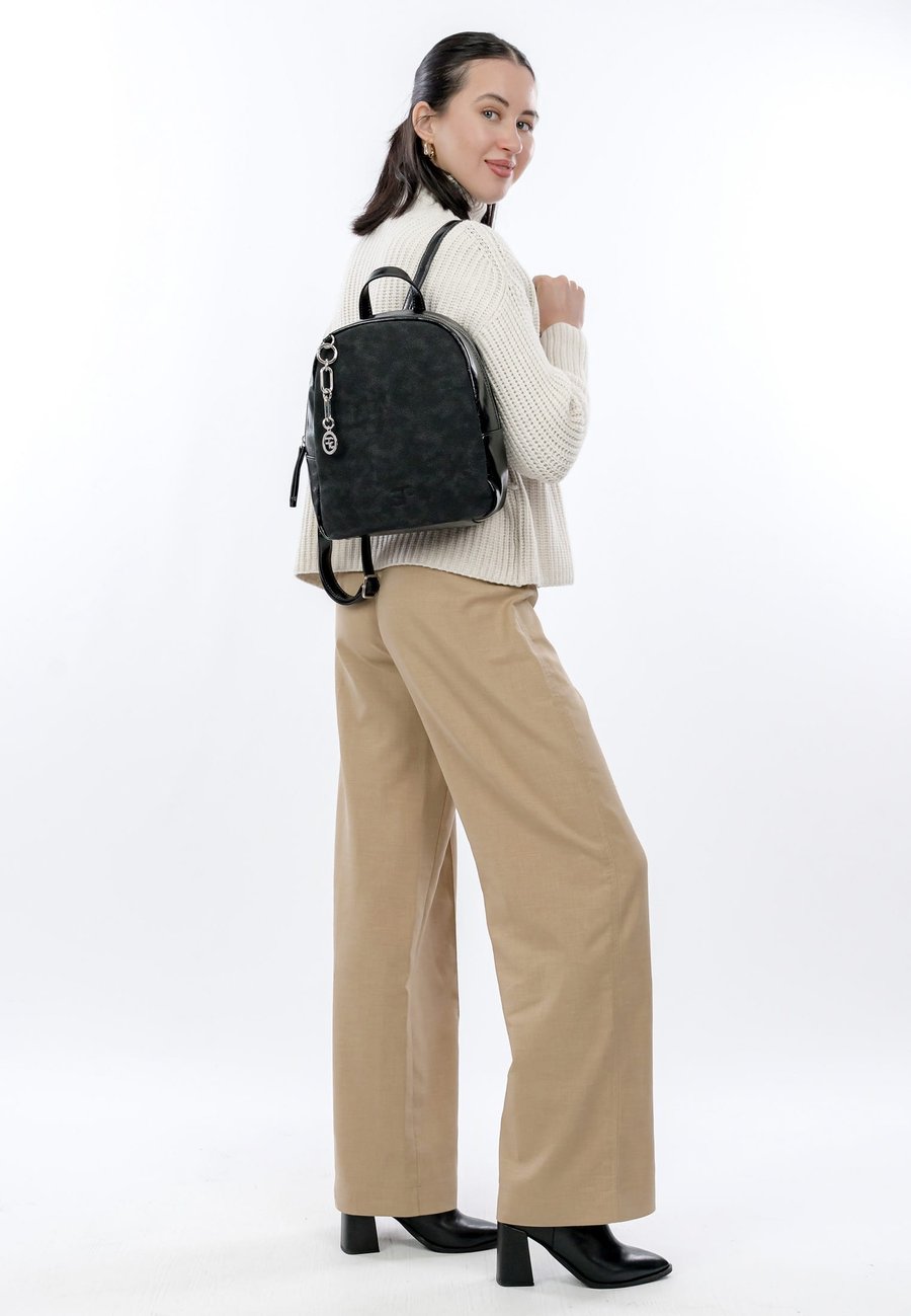 

Рюкзак SURI FREY Rucksack, Black