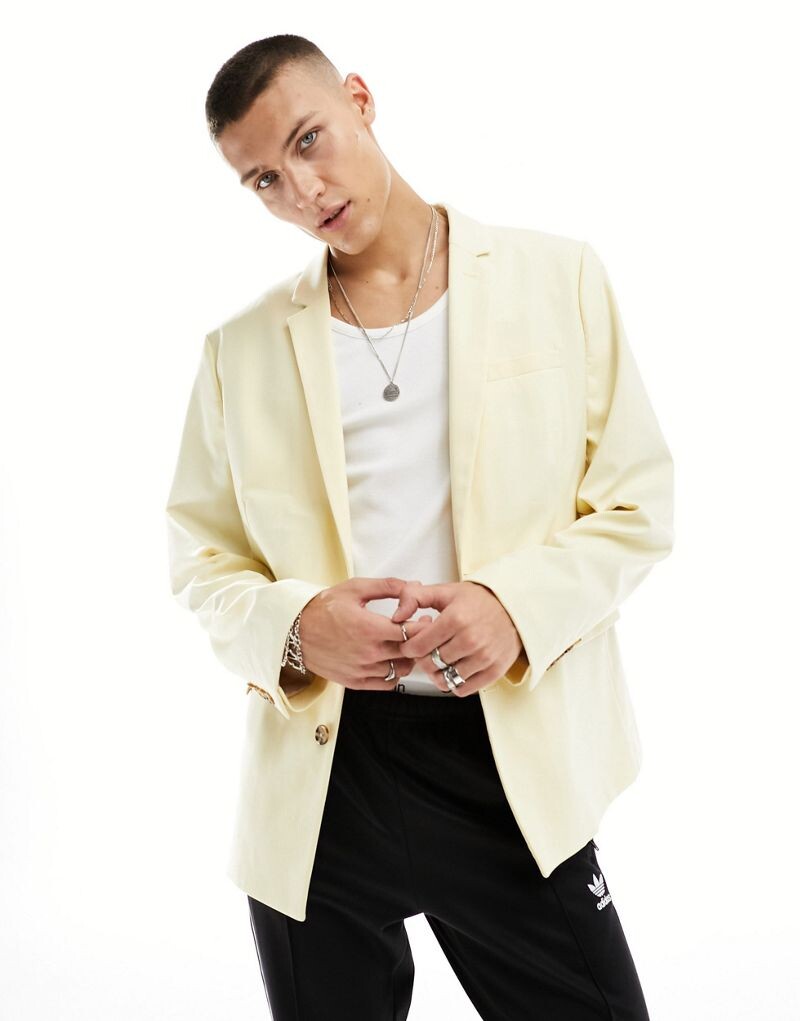 

Бледно-желтый пиджак оверсайз ASOS DESIGN