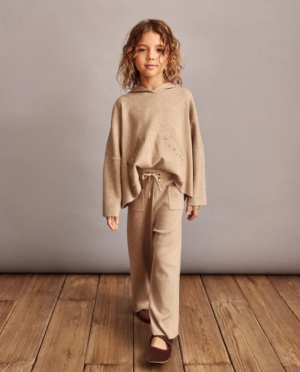 

Худи из трикотажа спортивный костюм для девочки с вышивкой Coconut El Corte Inglés, песочный