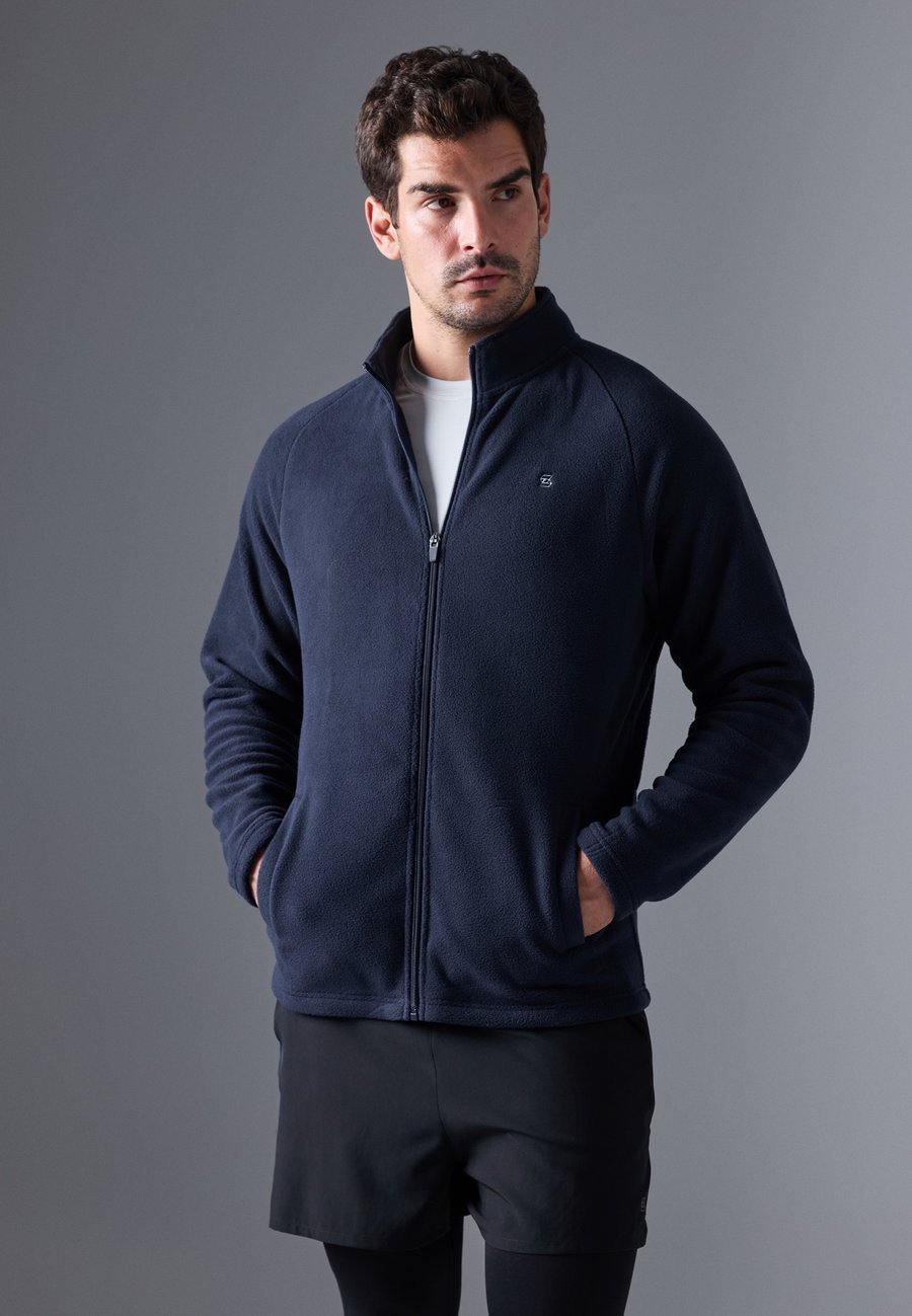 

Флисовая куртка Pier One Sport SPORTS FLEECE WITH POCKETS, Dark Blue