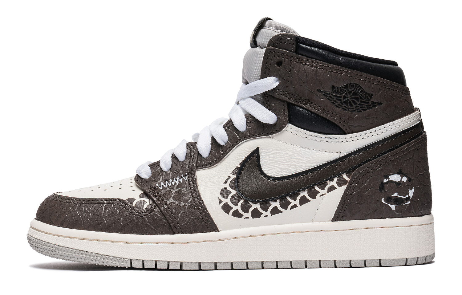 

Кроссовки Air Jordan 1 Vintage Basketball Shoes Women's High-top Beige, коричневый