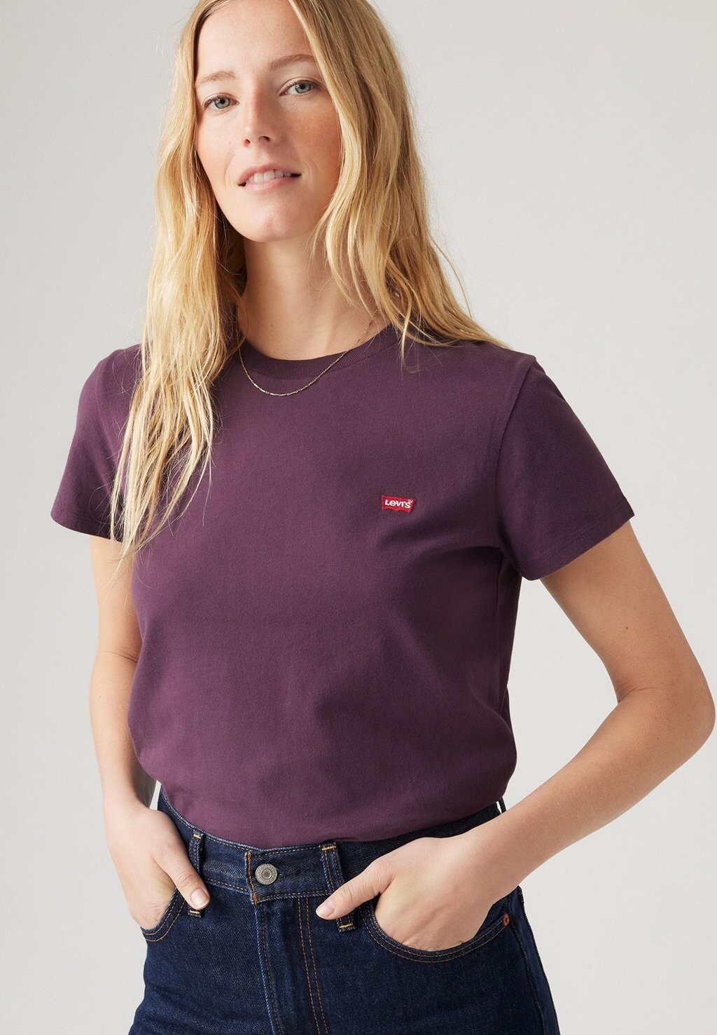 

Базовая футболка PERFECT TEE Levi's®, фиолетовый