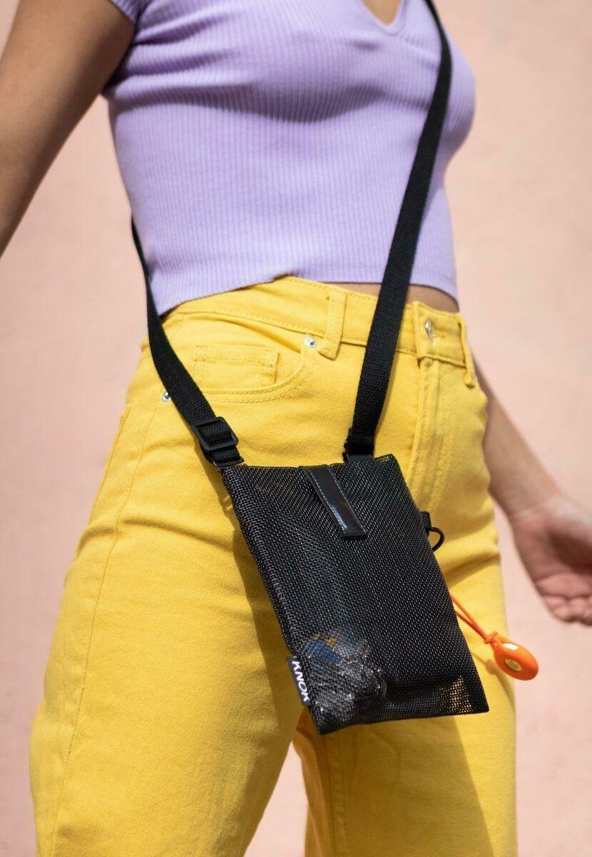 

Сумка через плечо ESSENTIAL BAG Knok, цвет black, Черный, Сумка через плечо ESSENTIAL BAG Knok, цвет black