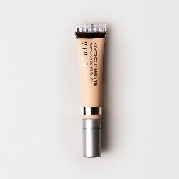 

Тональный крем Blur Effect Concealer Etnia Cosmetics, N1
