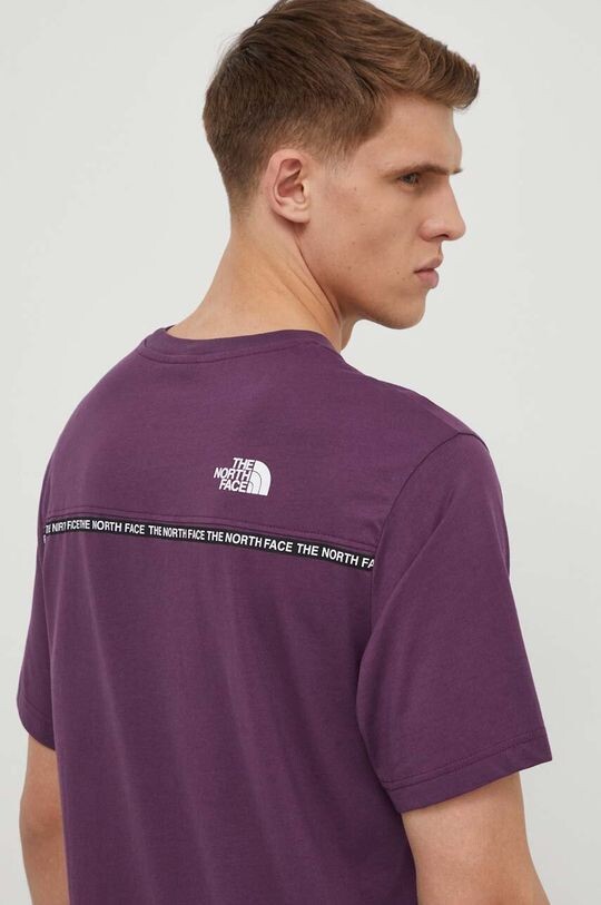 

Хлопковая футболка The North Face, фиолетовый