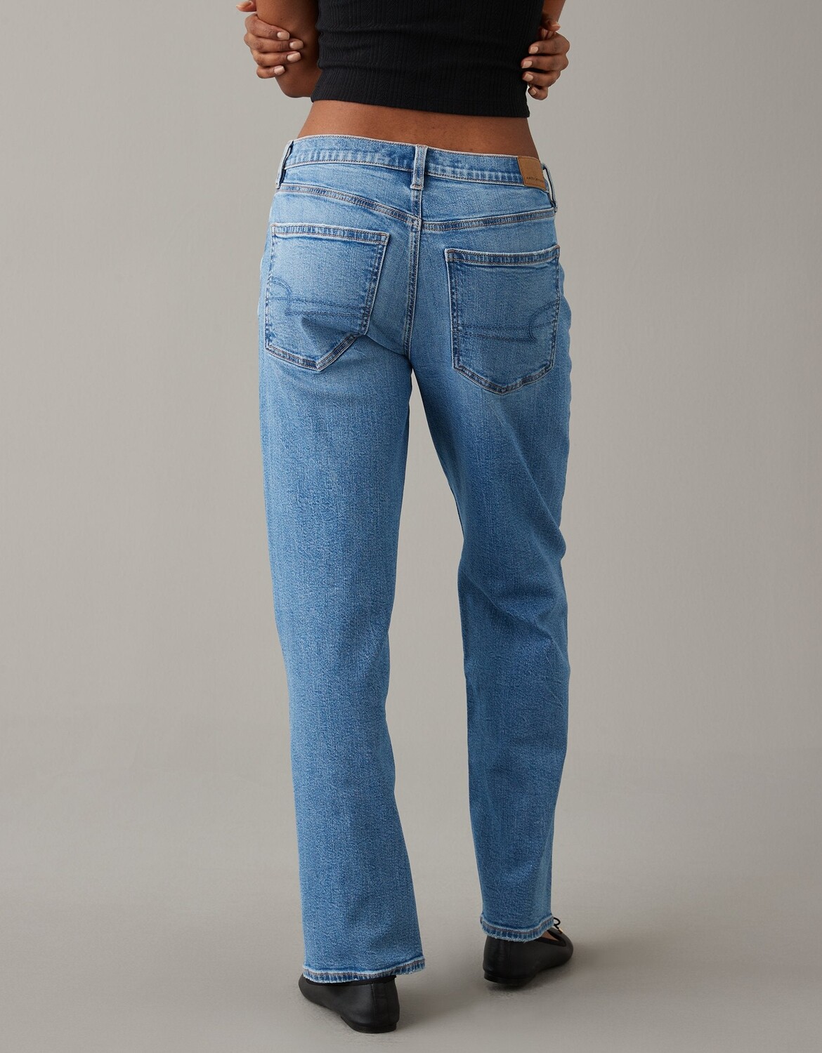 

Прямые мешковатые джинсы AE Strigid с низкой посадкой American Eagle Outfitters, цвет Classic Medium