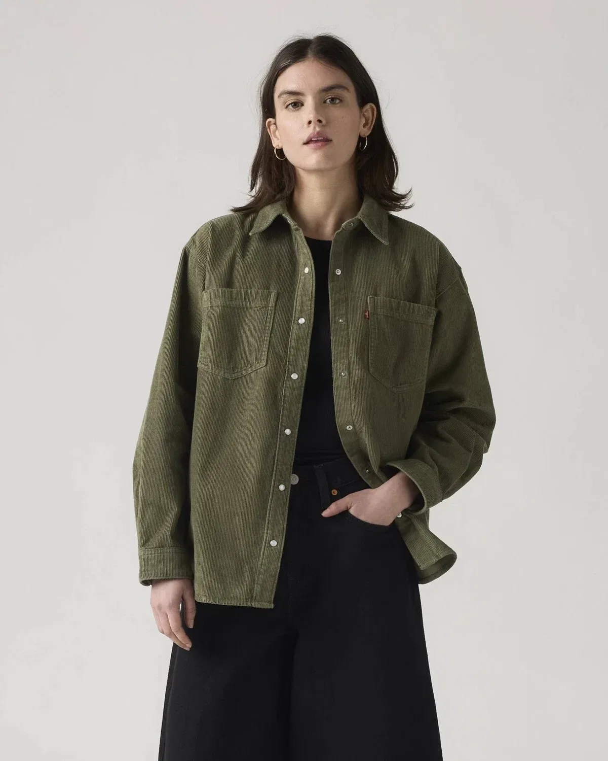 Женская вельветовая рубашка Levi's Iris, зеленая, 100% хлопок, на кнопках, JAX1286, Green — фото 2