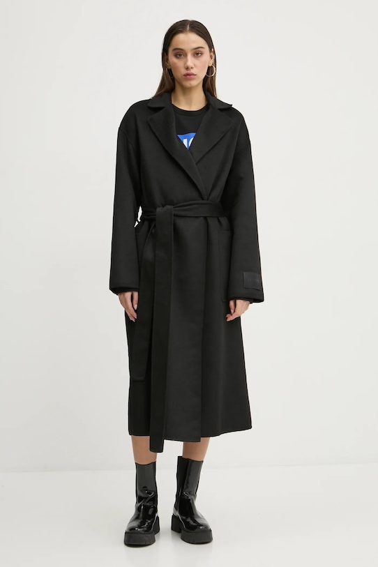 

Пальто Hugo, черный