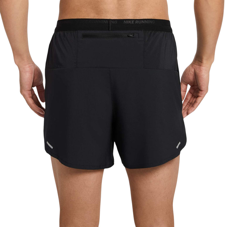 Спортивные шорты Nike Stride Dri-FIT 5" 2-in-1 Running Shorts Asia Sizing 'Black', черный — фото 2