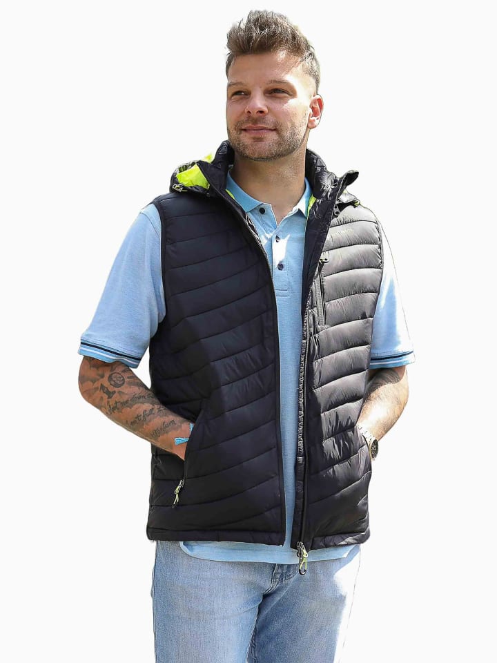 

SCHIETWETTER Стеганый жилет черного цвета