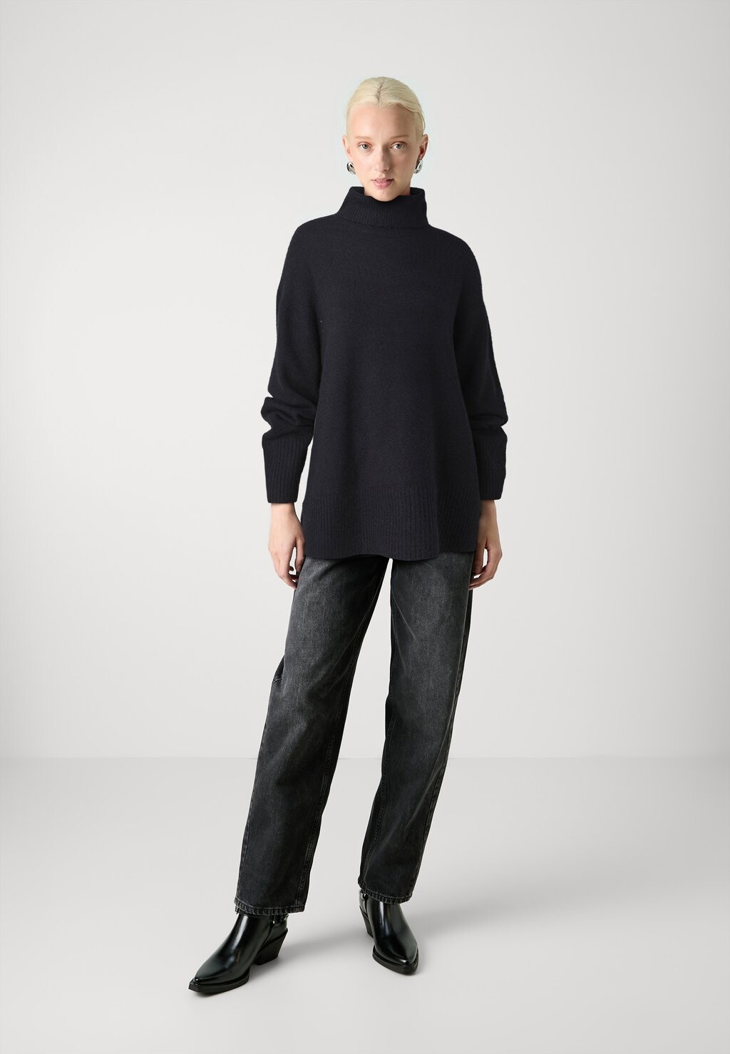 

Джемпер ROLL NECK Gina Tricot, темно-синий