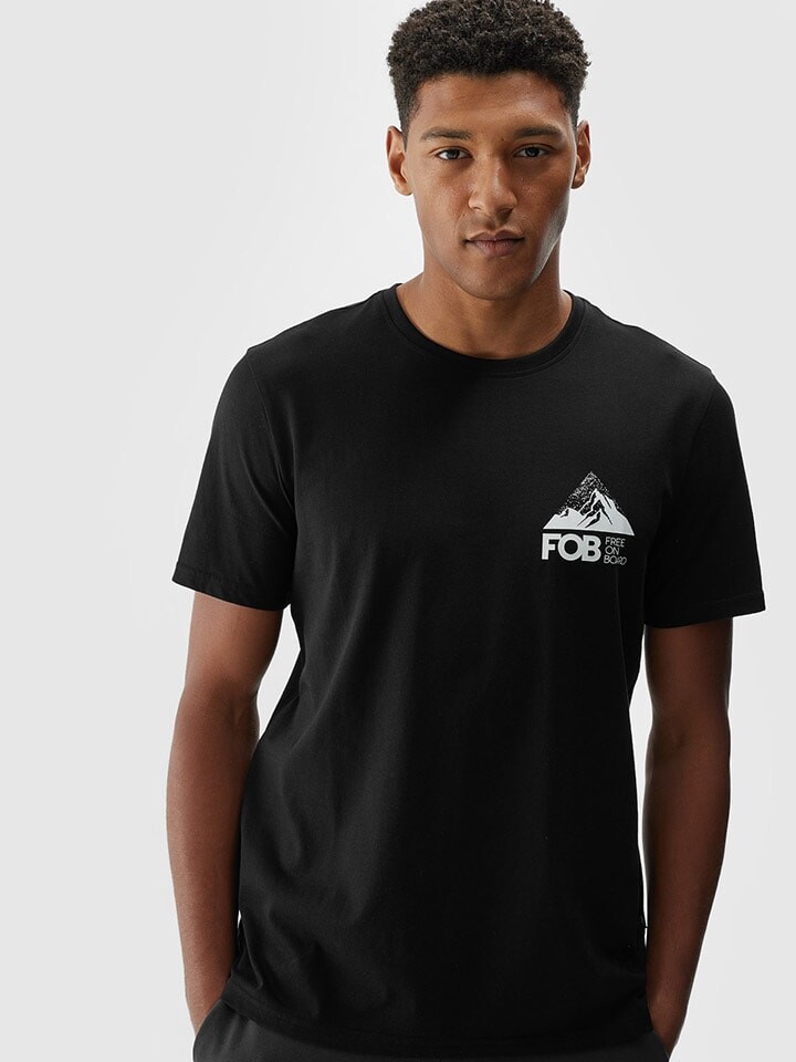 

Футболка 4F Shirt, черный