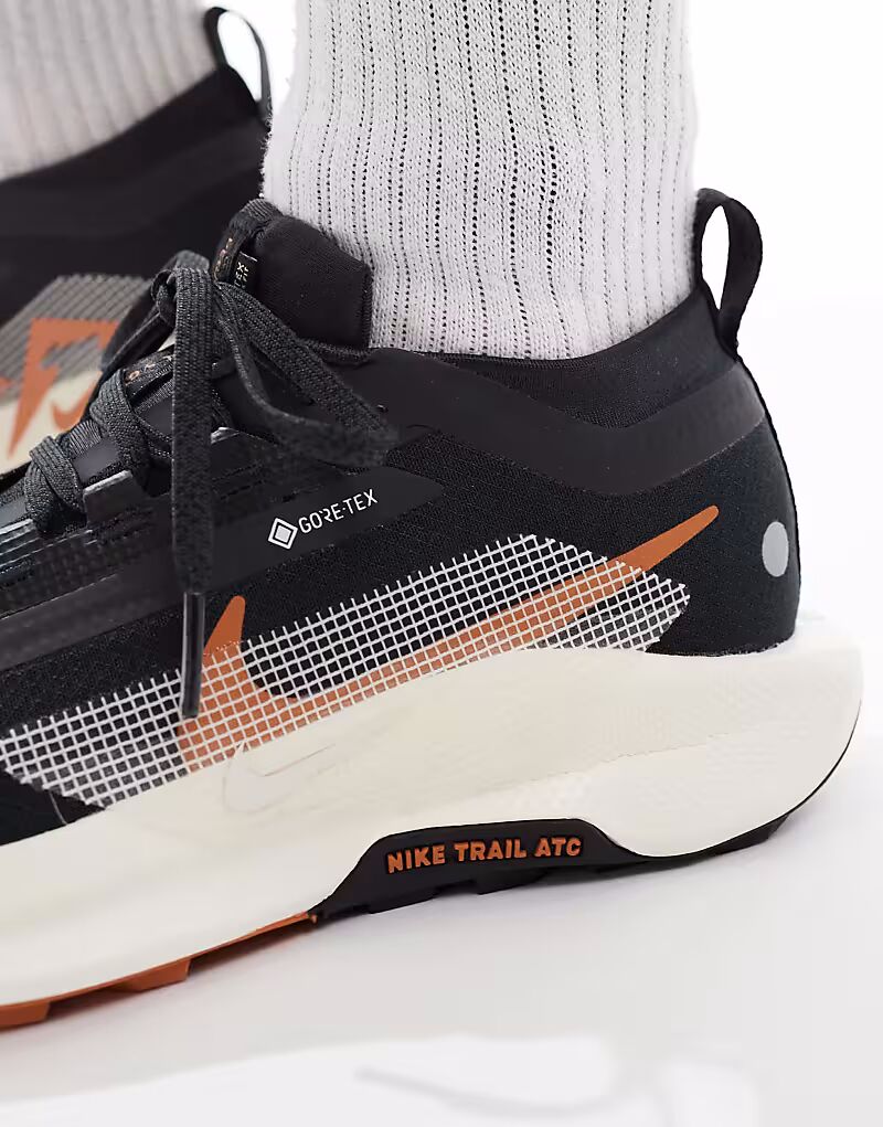 Кроссовки Nike Running ReactX Pegasus Trail 5 Gore-TEX темно-синего и белого цветов — фото 3