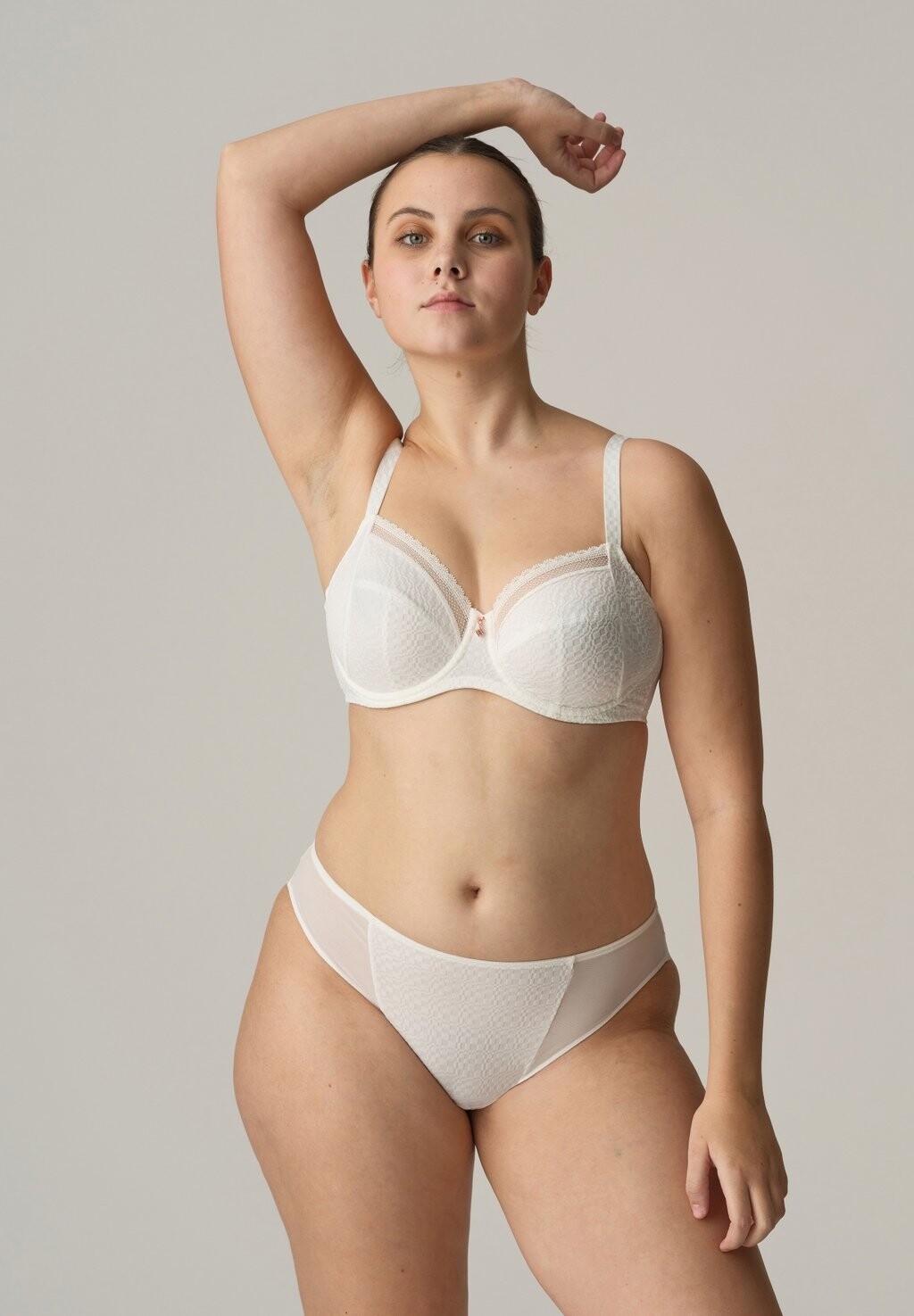 

Бюстгальтер на косточках TWIST YELAPA FULL CUP PrimaDonna, молочный